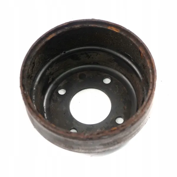 Polea Bomba Agua Mercedes OEM A6112050310 Usado image 8