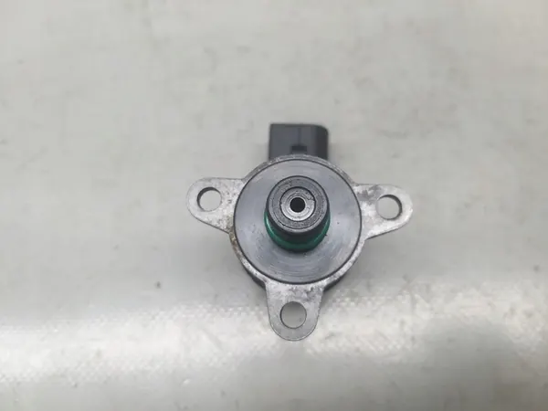 Regulador de pressão de combustível 3.0 TDI A6 C6 D3 B7 0928400676 image 2