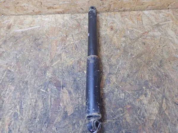 Taka-iskunvaimennin OEM 897559554 Oikea puoli image 5