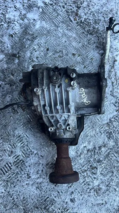 Boîte de transfert Ford OEM F1GP-7L486-LF Occasion image 4