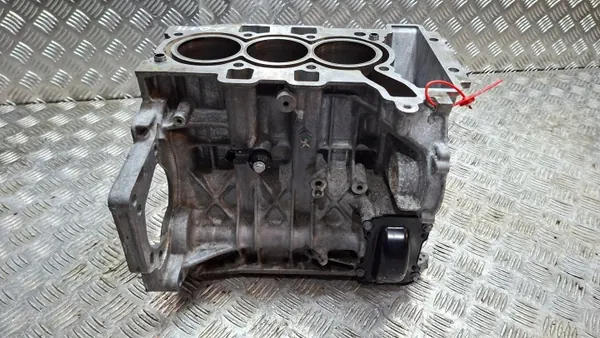 Moottorin Alaosa HN01 10XK14 OEM Citroen C3 image 7