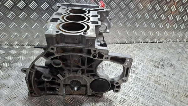 Moottorin Alaosa HN01 10XK14 OEM Citroen C3 image 8