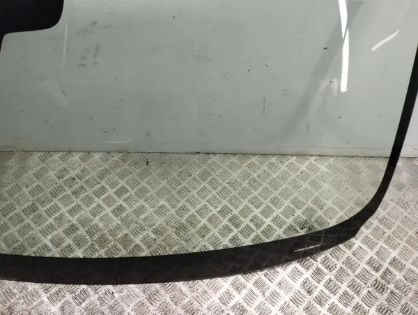 Volvo V60 2012 Frontscheibe OEM AMD88160 image 3