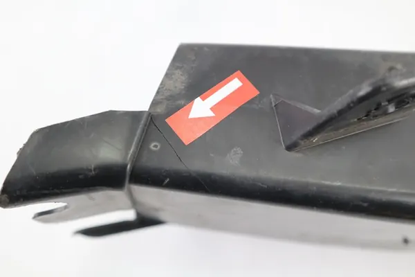 Duto de Admissão de Ar BMW 5 F10 F11 Direito 51747200798 image 6