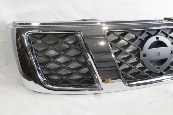 Nissan Patrol GR Y61 Grill Chrome Original 2004-2010 image 2