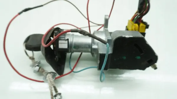 Chave Saab 9-5 Carrinha OEM 4943692 image 7