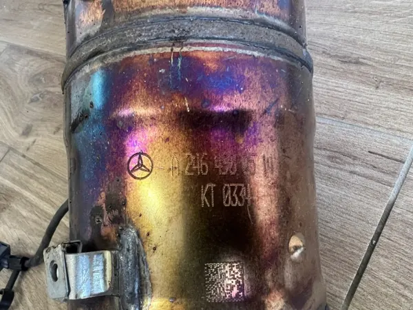 Catalyseur OEM A2464900514 pour Mercedes Classe A/B image 4