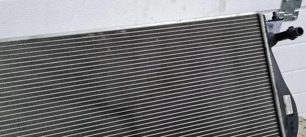 A6 C6 Radiador de Agua 3.0 TFSI V6 4F0121251AF image 6