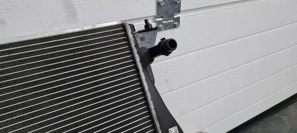 A6 C6 Radiador de Agua 3.0 TFSI V6 4F0121251AF image 8