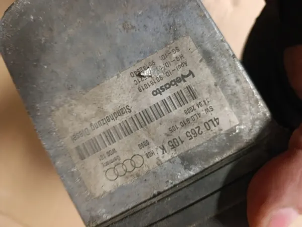 Webasto verwarming Audi Q7 4L 4.2 TDI OEM 4L0265105K image 4