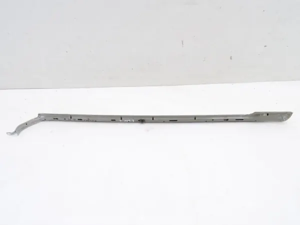 OEM 828954067R Couvre-guide Porte Gauche Blanc image 3