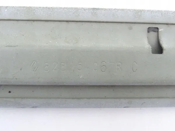 OEM 828954067R Couvre-guide Porte Gauche Blanc image 4