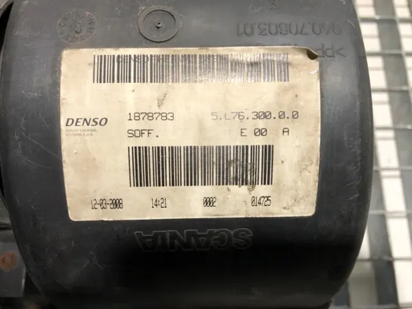 OEM 1854877 Ventilador Scania - Usado image 5