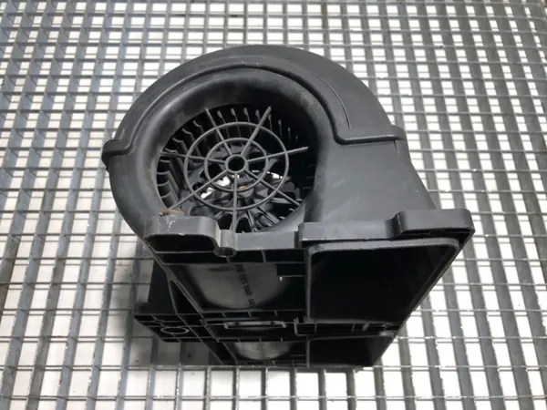 OEM 1854877 Ventilador Scania - Usado image 8