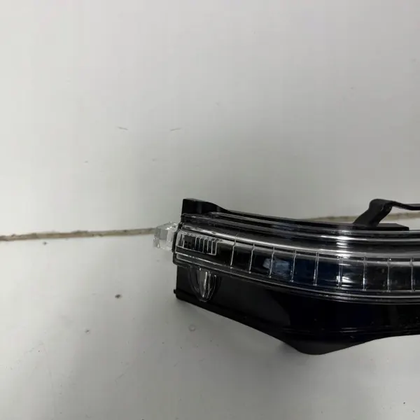 Clignotant LED Miroir OEM 4M0949102A pour Audi Q7 SQ7 image 4