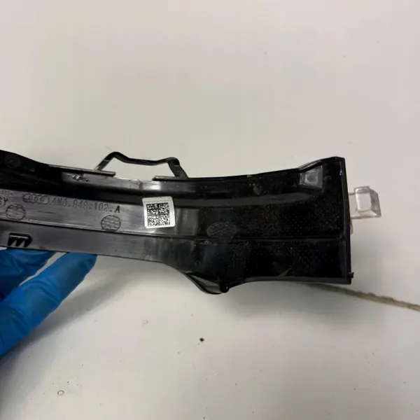 Clignotant LED Miroir OEM 4M0949102A pour Audi Q7 SQ7 image 7