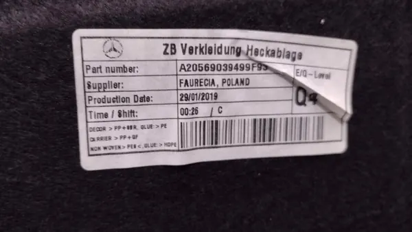 Prateleira Traseira Mercedes Classe C W205 OEM A2056903949 image 6