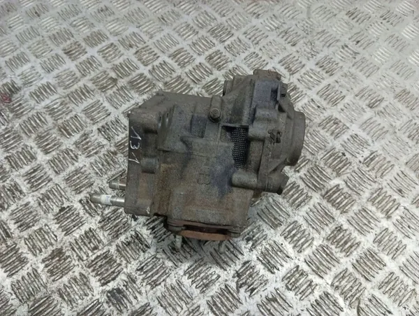 Toyota fördelningslåda OEM AMD76718 för RAV4 XA30 image 2