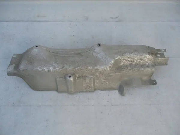 OEM 205407926R Abgashitzschild für Nissan Juke image 5