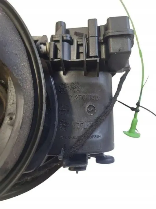 BMW Bränslelucksmotor OEM 7270745 - Begagnad image 3