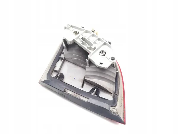 Linker achterkleplamp Mercedes-Benz E-Class 2005 Estate OEM image 5