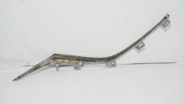 Mazda 3 III Vänster Främre Krom Grill Trim BJS7-507K1 image 3