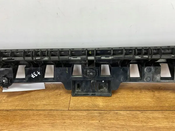 Deslizamento de montagem do para-choque traseiro Dodge Charger 2015+ image 7