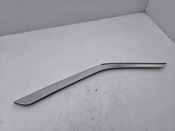 Joint de vitre latérale Volkswagen T-Roc OEM 2GA853346E image 2
