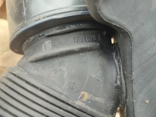 Luftansaugschlauch Audi A6 C6 3.0 TFSI image 9