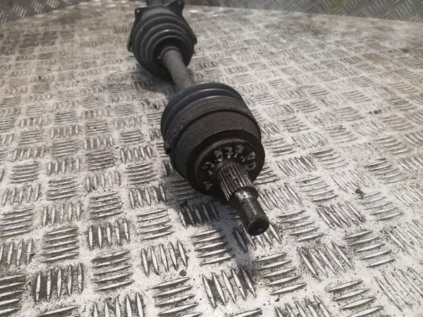 Mercedes-Benz A W169 Höger Främre Halvaxel image 4