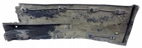 Höger underredsskydd VW Golf VI Scirocco Leon II 2.0 TDI image 2