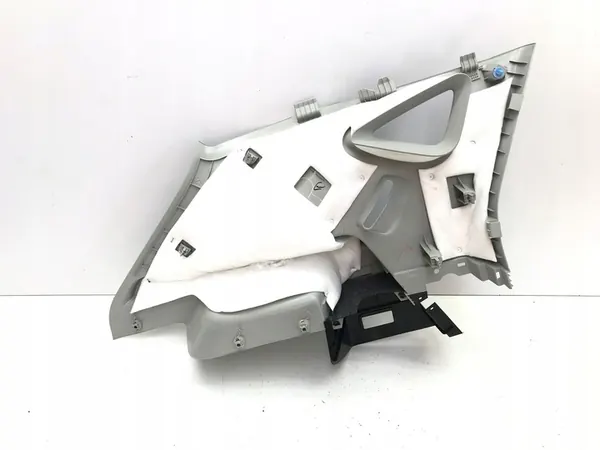 MG ZS EV 2021 Oikean Takapilarin Suojus 10360721 image 2