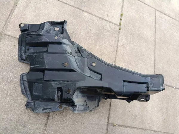 Nedre motorhuvud höger sida Toyota Yaris III OEM 514410D230 image 7