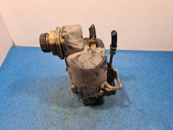 Renault OE servostyrpump OEM 491109313R image 4