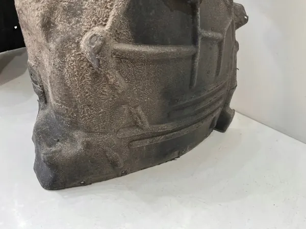 Audi A6 C8 4K0 etu vasen lokasuoja OEM 4K0821171 image 6