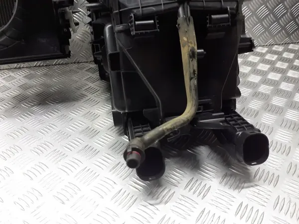 Calefactor con carcasa OEM 25020133 para Opel Astra J image 4