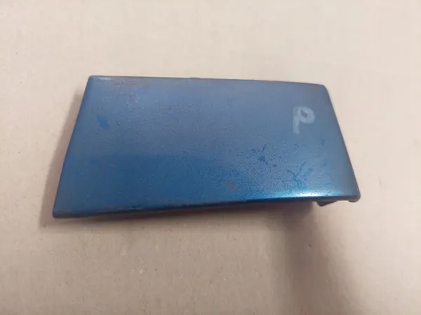 AUDI A3 8P Garniture d'aile avant droite Bleue OEM image 1