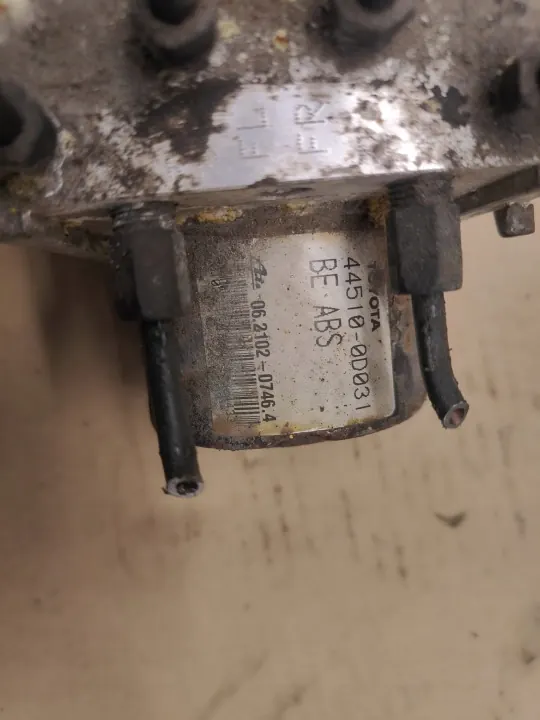 ABS-pump OEM 445100D031 för Toyota Yaris II image 3