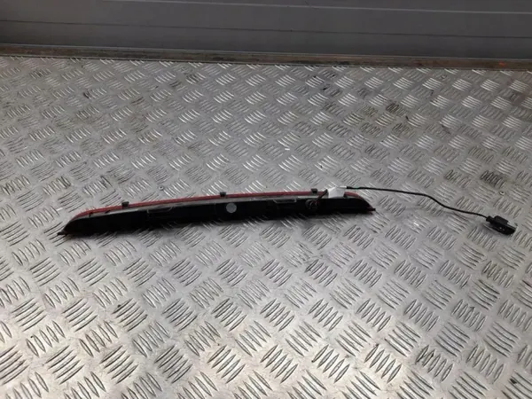 Feu Stop Alfa Romeo Stelvio OEM 50541381 image 4