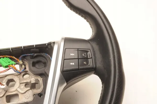 Volante Volvo V60 2012 OEM 31315994 Usado image 6