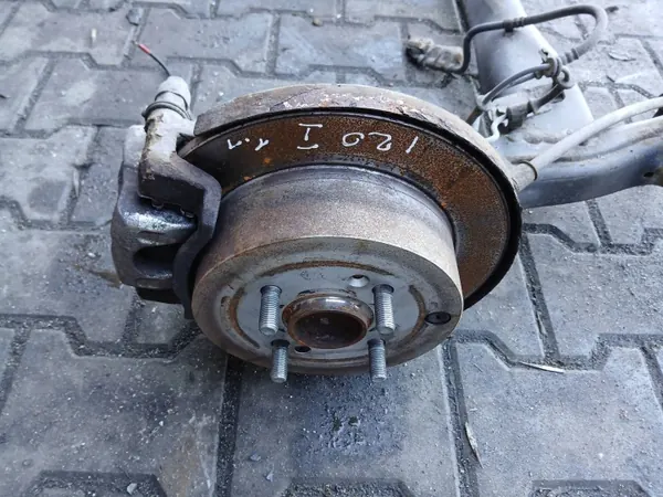 OEM I20IBELKATYLNA Hinterachsschwinge für Hyundai i20 image 7