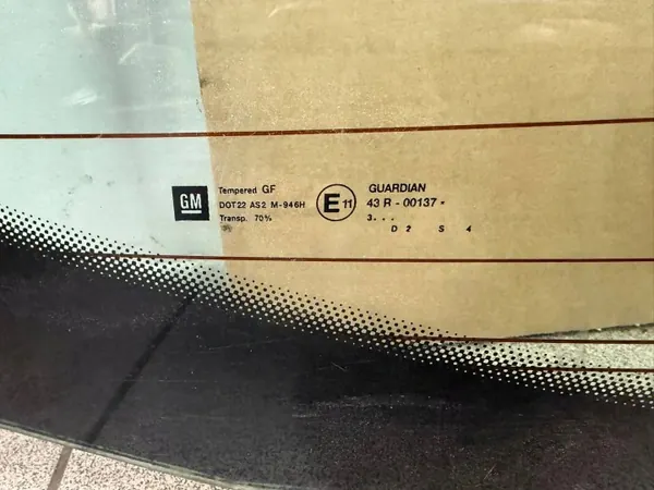 Vidro traseiro OEM 24469805 para Opel Vectra C image 8