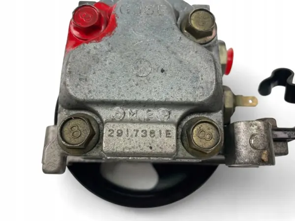 Begagnad Mazda OE styrservo GJ6E32600C image 8