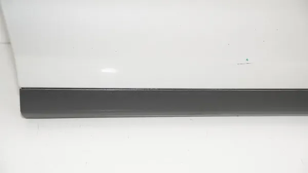 OEM 360184068 etu-oikea ovi Ford Kuga MK1:lle image 5