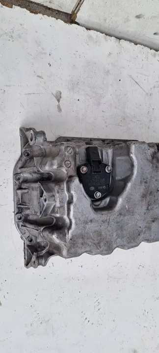 Oljetank 03L103603H VW T5 2.0TDI image 4