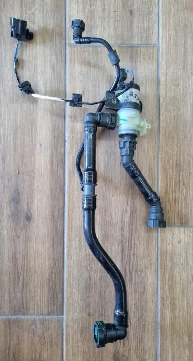 Válvula de Retención Combustible OEM LR135214 Range Rover image 2
