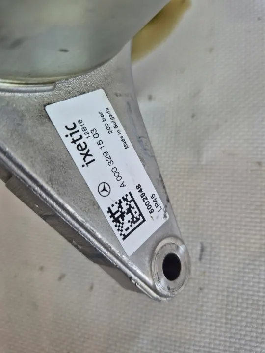 Mercedes S W221 CL W216 V8 5.5 63 AMG Suspension Pump A0003291503 image 4