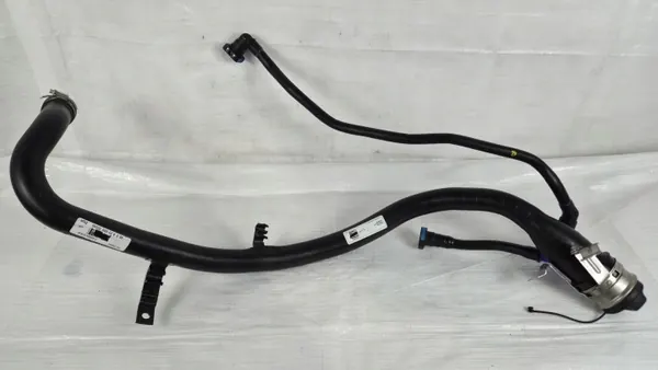 BMW X3 G45 Kraftstoff-Einfüllstutzen OEM 5A37B79 image 2