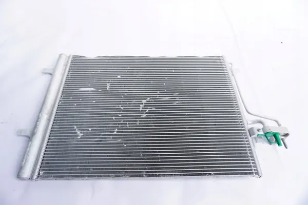 Ford OE DV61-19710-BE Ilmastointiradiaattori image 2