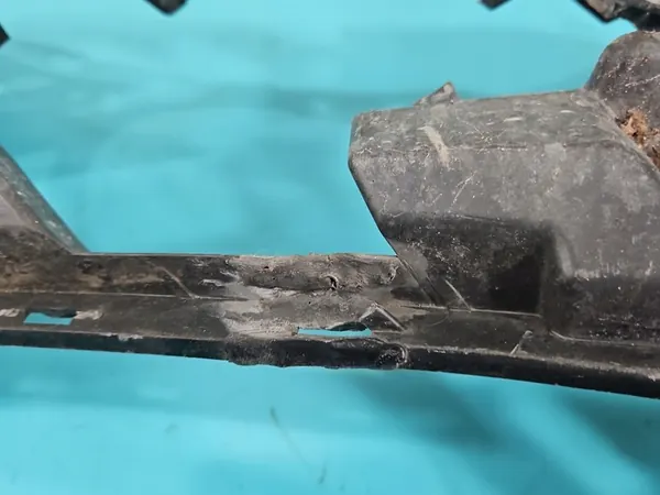 Framstötstång Höger Mercedes W212 A2128853865 image 6